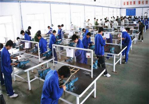 钳工培训中心 钳工培训中心